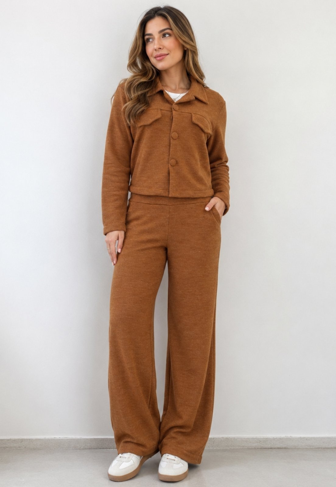 Conjunto Caramelo Feminino Inverno Calça Flare Casaquinho Botões Encapados Confórtavel