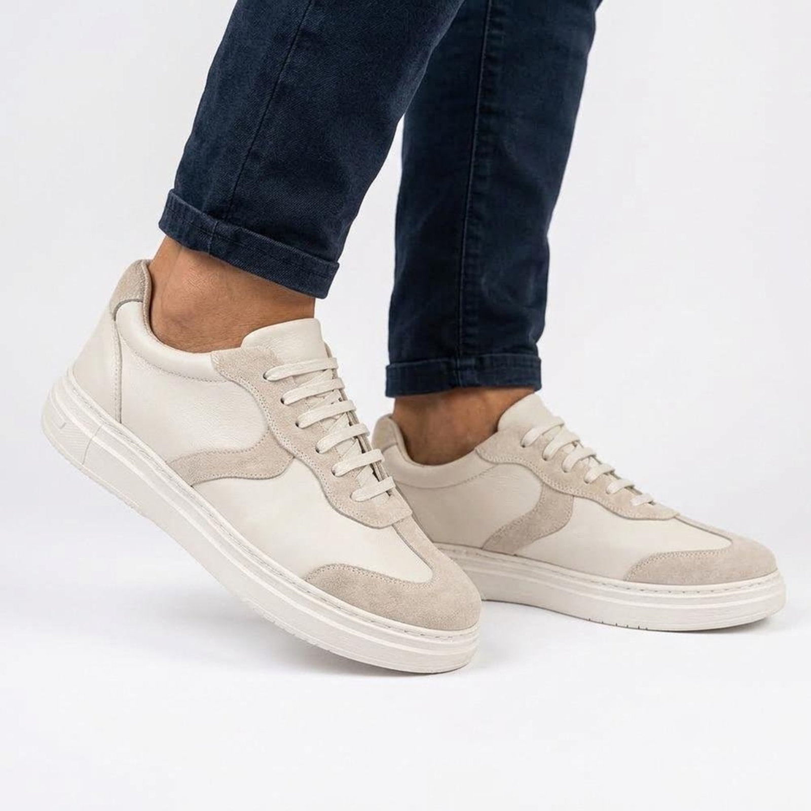 Tênis Masculino Couro Legítimo Camurça Cadarço Elástico Off-white