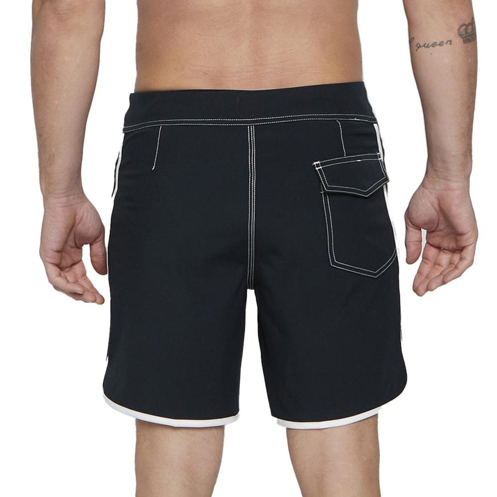 Bermuda Quiksilver Original Scallop 18″ SM25 Masculina Preto”