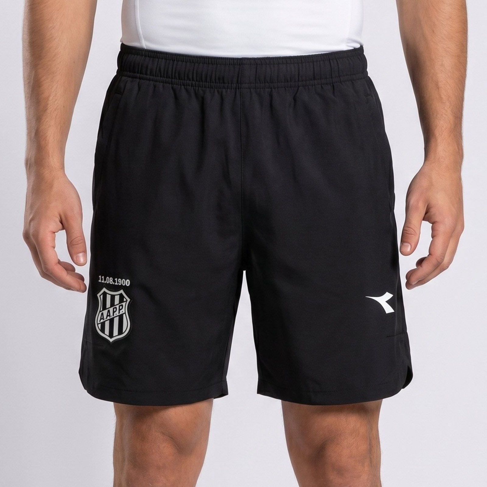Bermuda Diadora Ponte Preta Viagem 2025 Preta