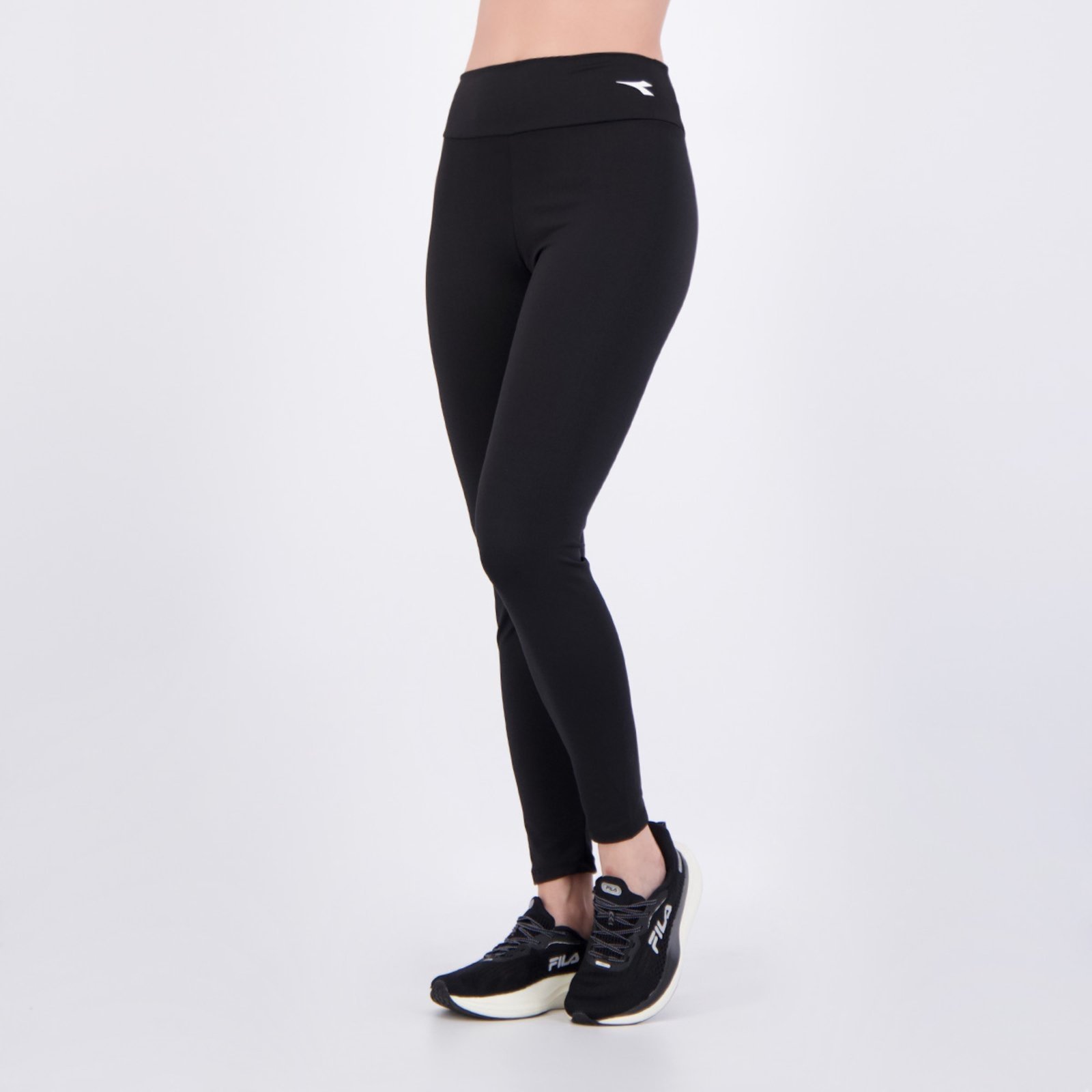 Calça Legging Diadora Logo Feminina Preta