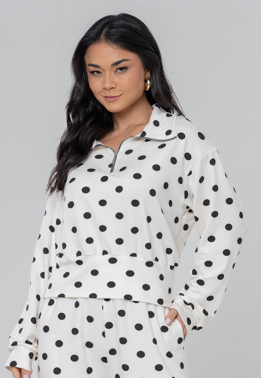 Blusa Aura Inês Moletinho Poá Off