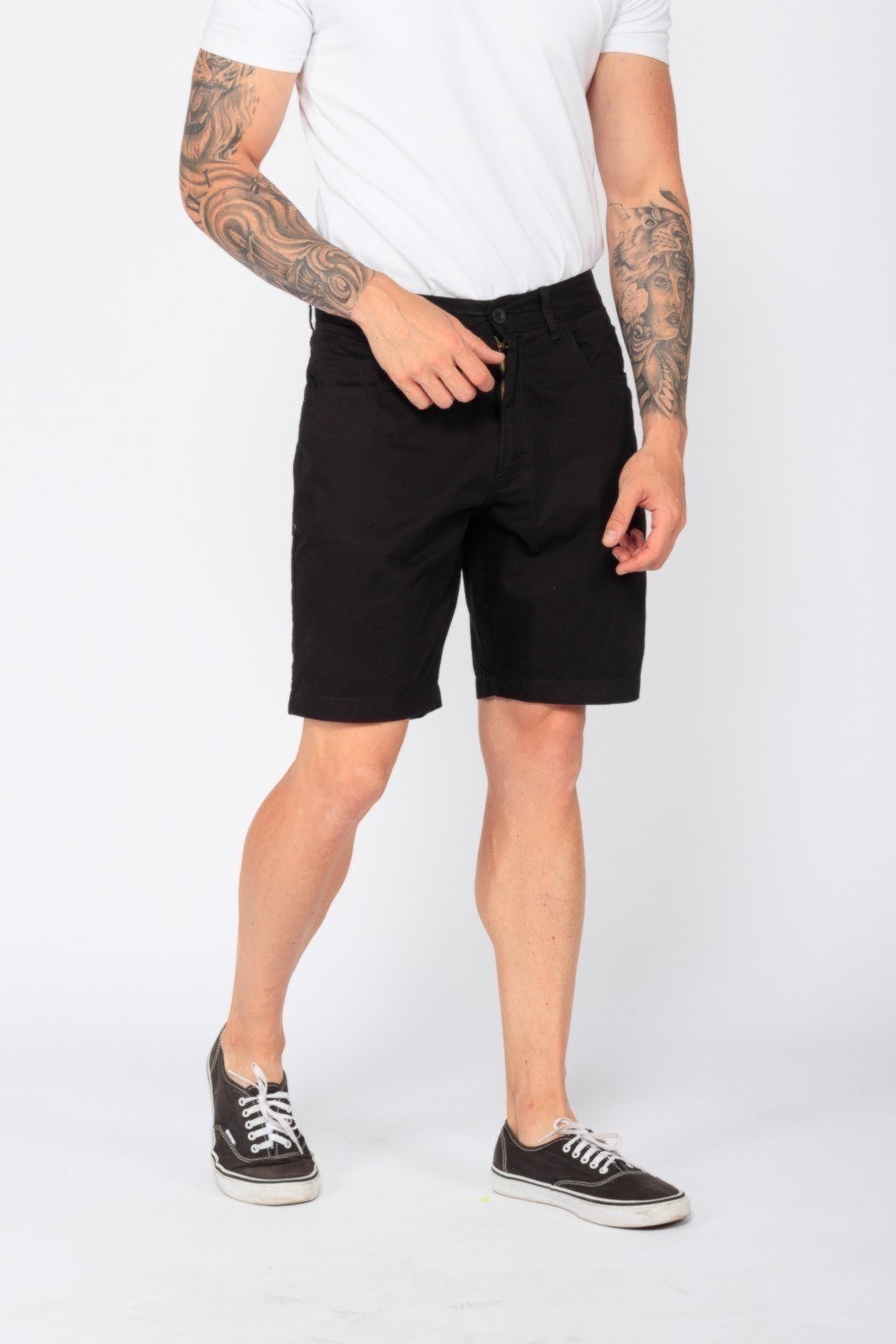 Bermuda Masculina Chino em Sarja Conforto e Estilo Casual