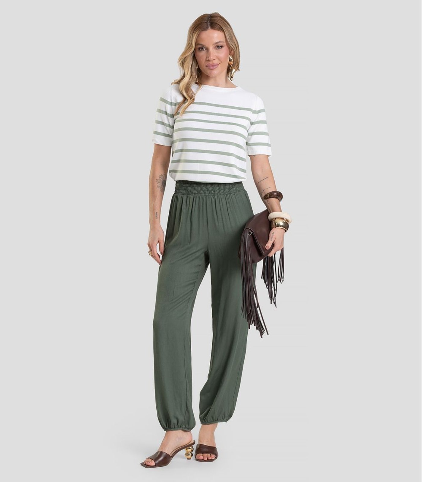 Calça Feminina Aladim em Tecido Viscose Dianna Verde