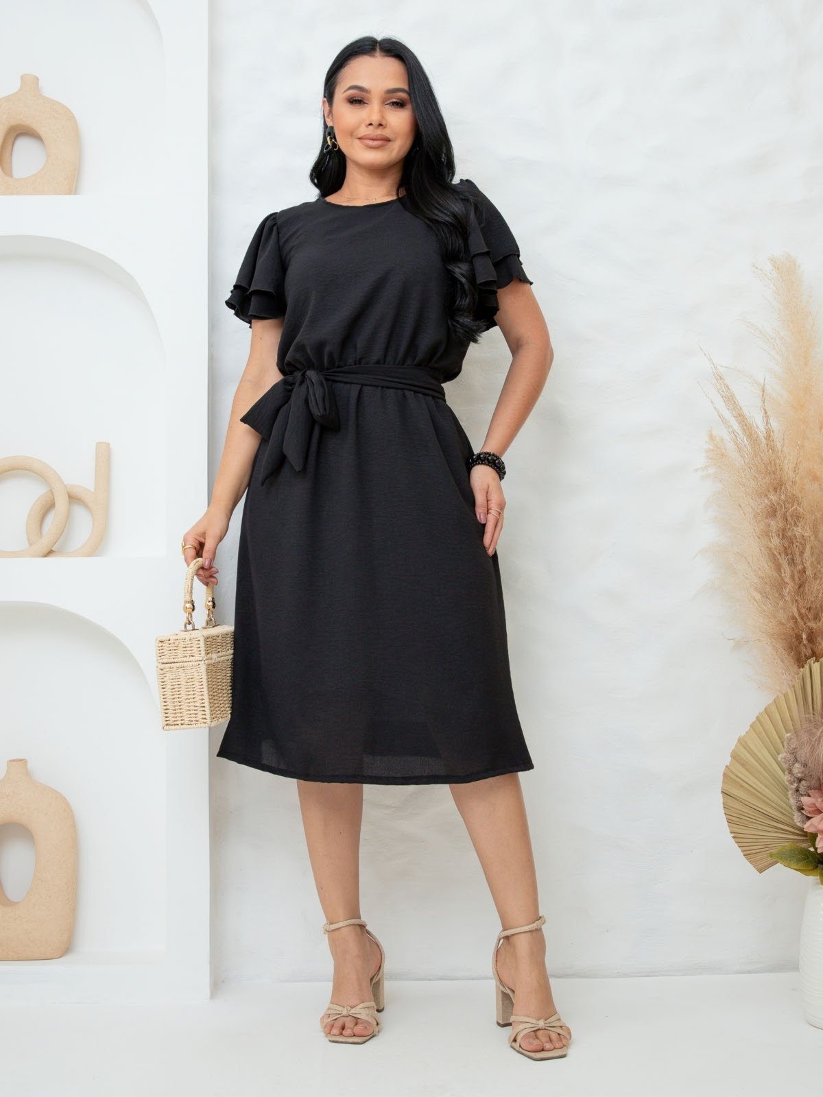 Vestido Midi FS CONCEPT Manga Curta com Babados e Cinto Moda Modesta Preto