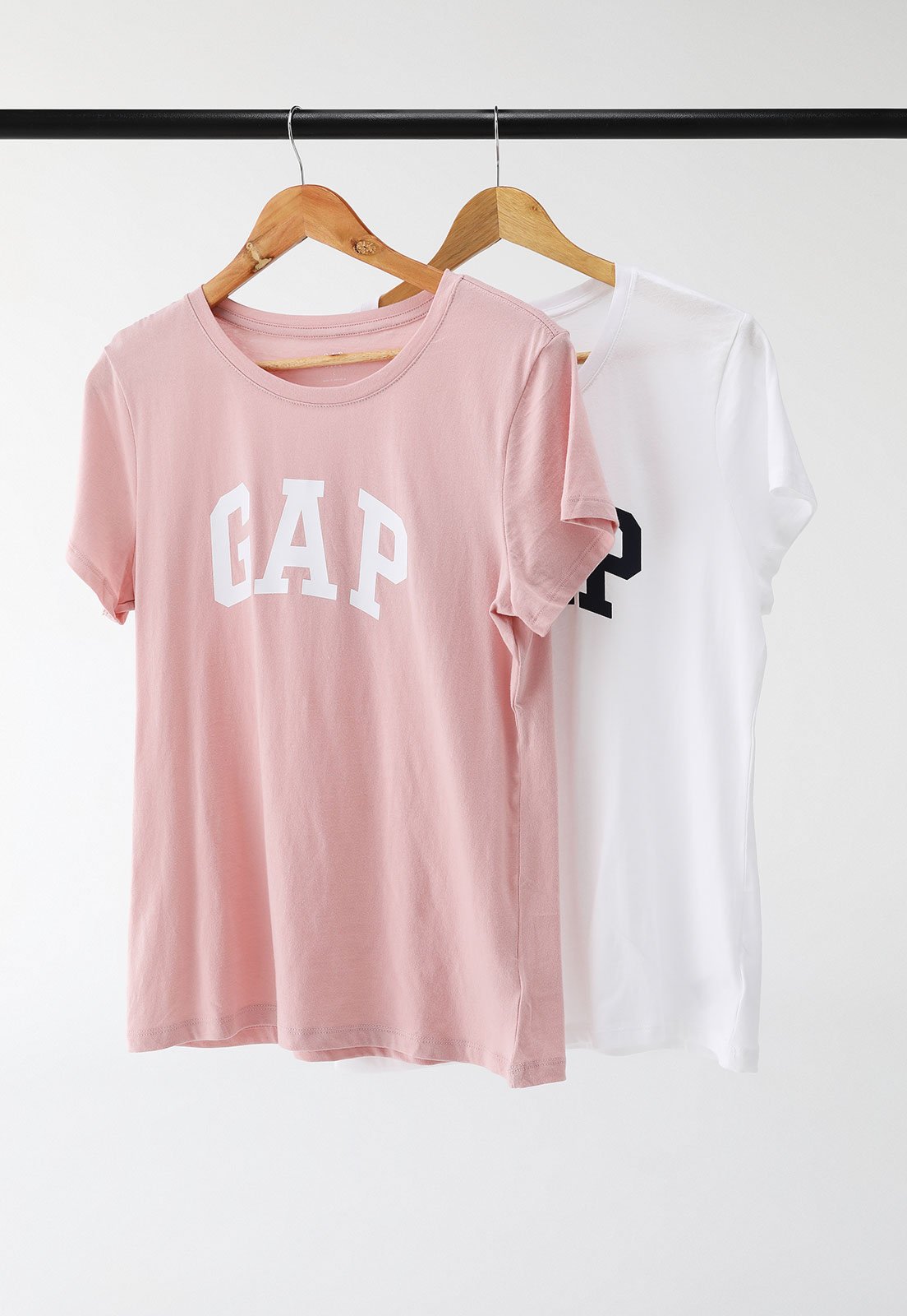 Kit 2pçs Camiseta GAP Reta Logo Rosa