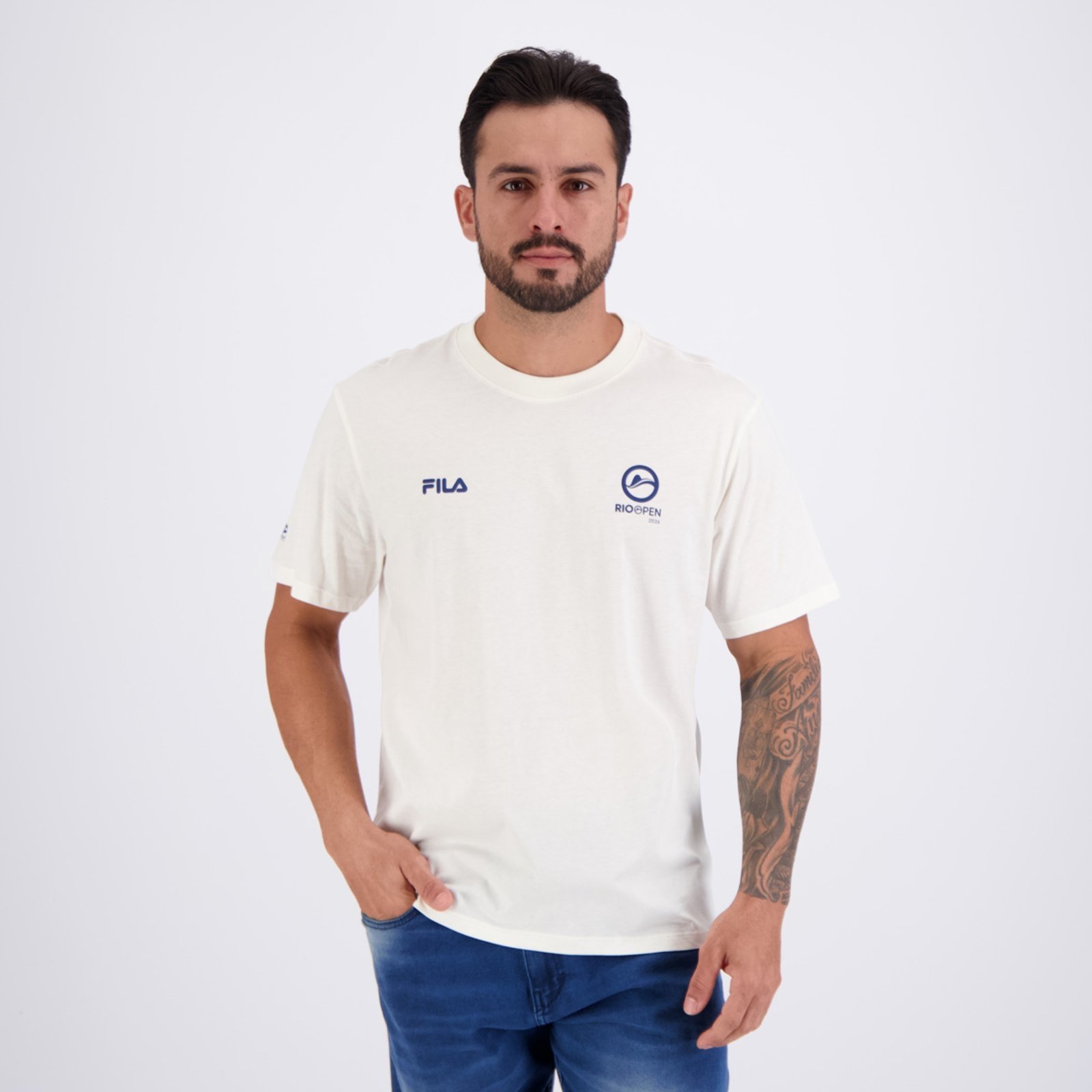 Camiseta Fila Comfort Selo Rio Open 26 Off White