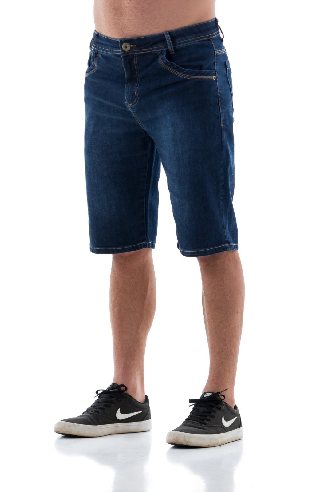 Vista 2 Bermuda Jeans Confort Masculina Arauto Azul Escuro ARAUTO JEANS azul marinho ARAUTO JEANS azul marinho