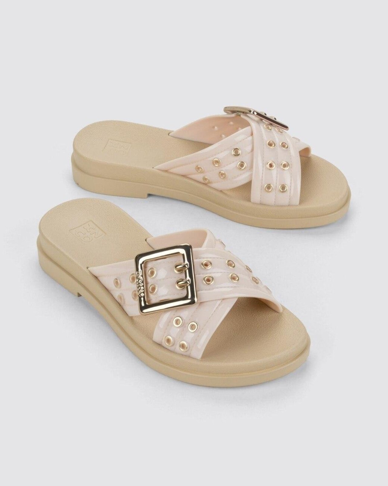 Chinelo Slide Feminino Zaxy Stylish Off-white