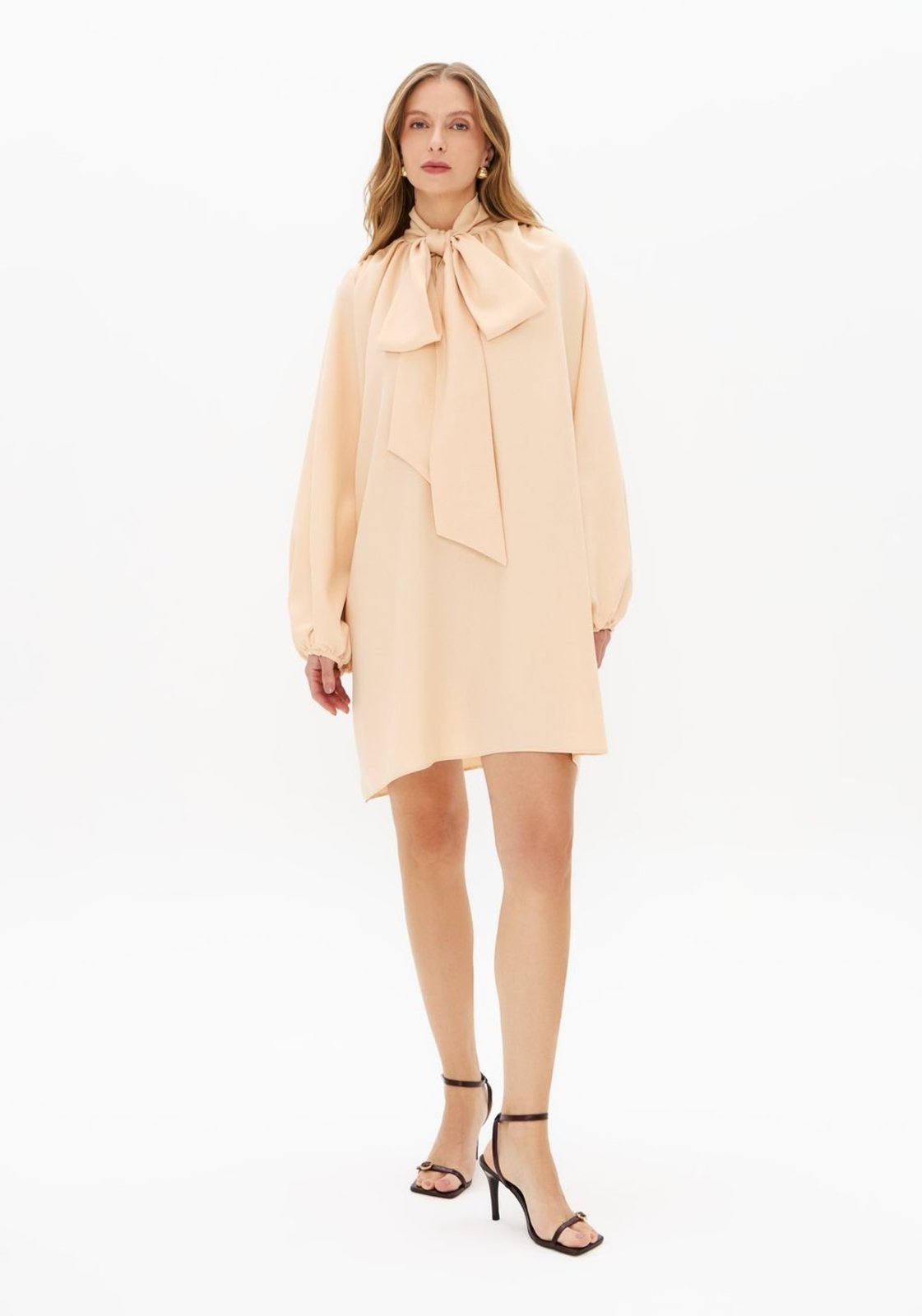 Vestido Curto Gola Laço Lança Perfume