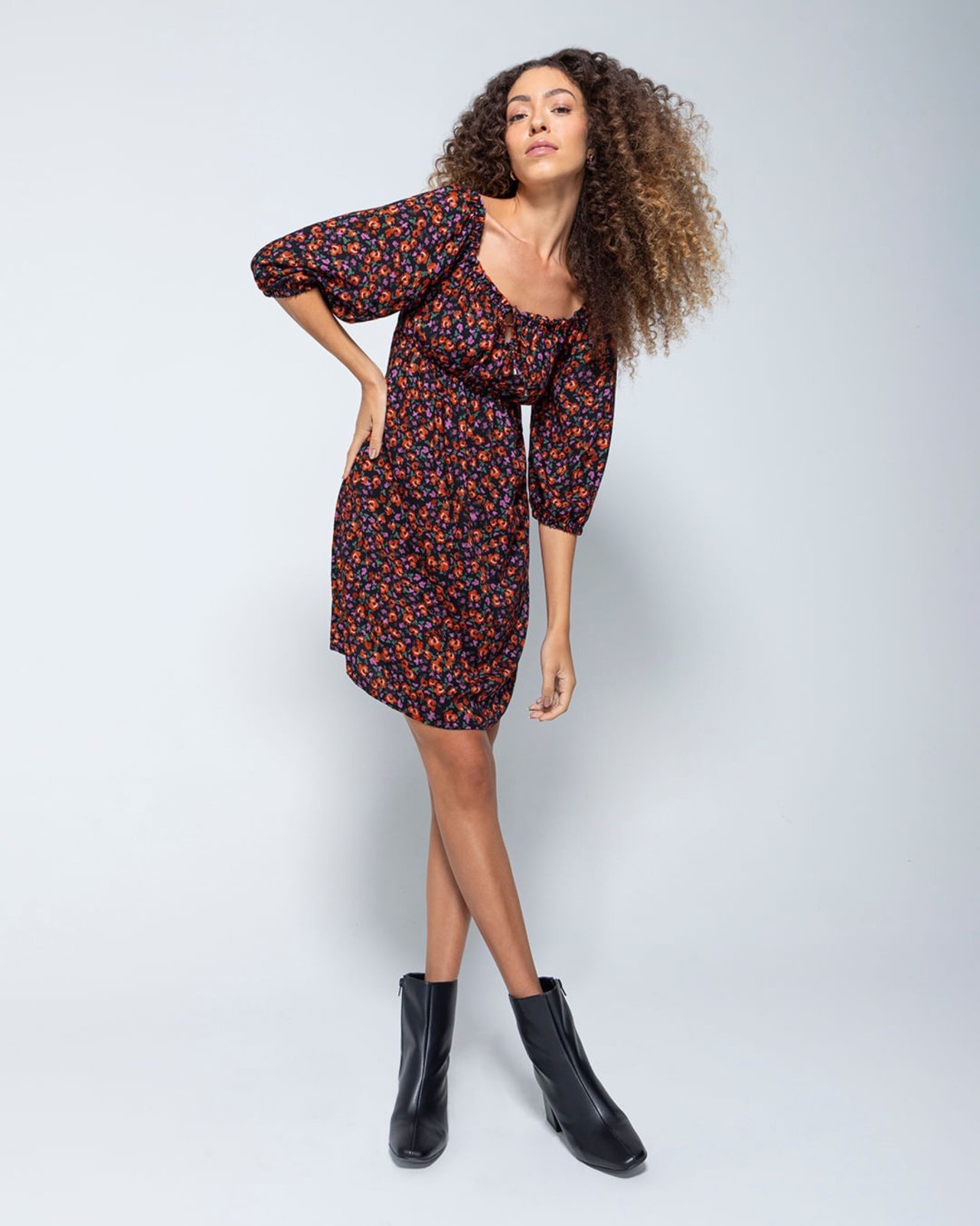 Vestido Evasê Feminino Manga Bufante Em Viscose – ENFIM