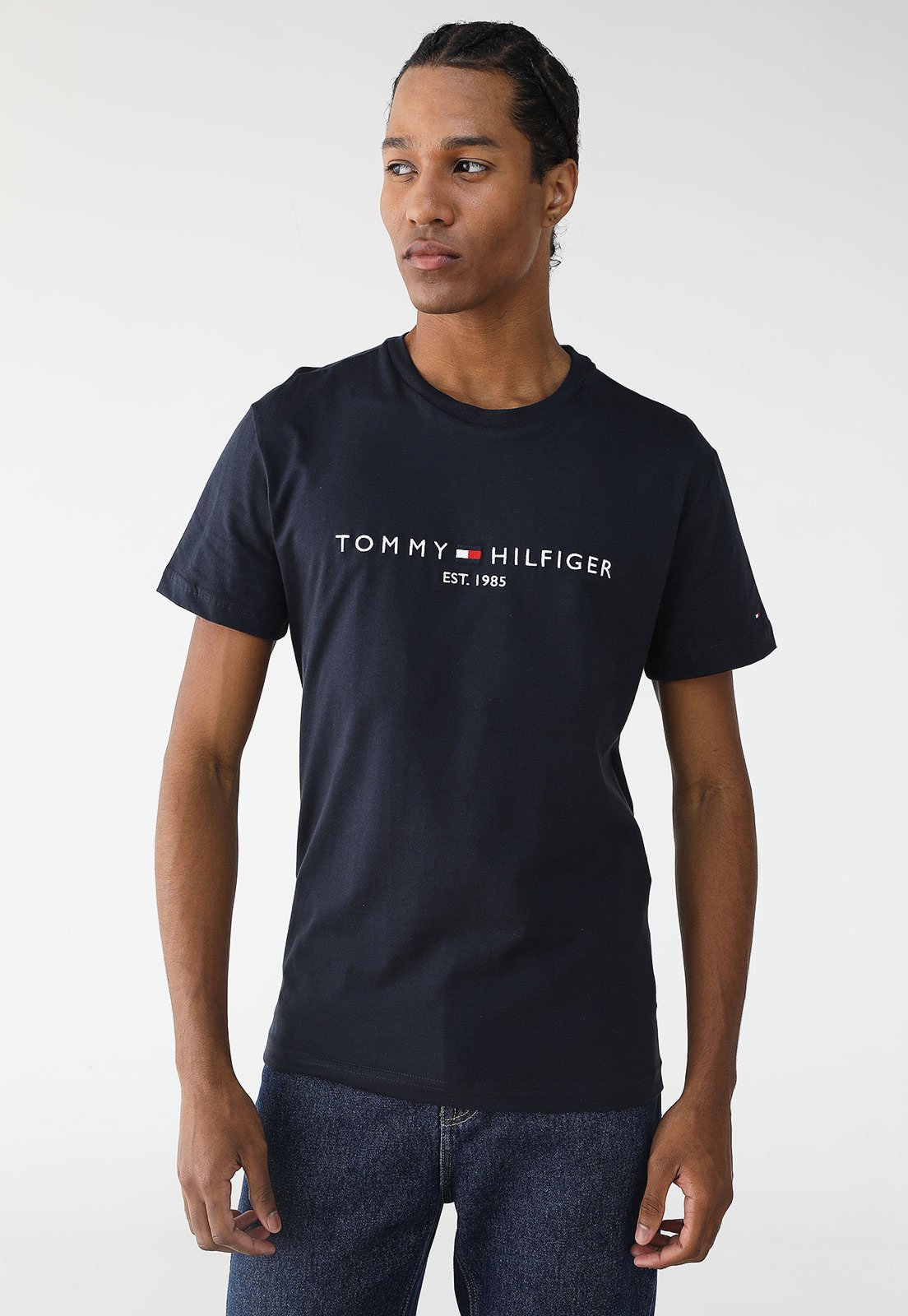 Camiseta Tommy Hilfiger Reta Logo Azul-Marinho
