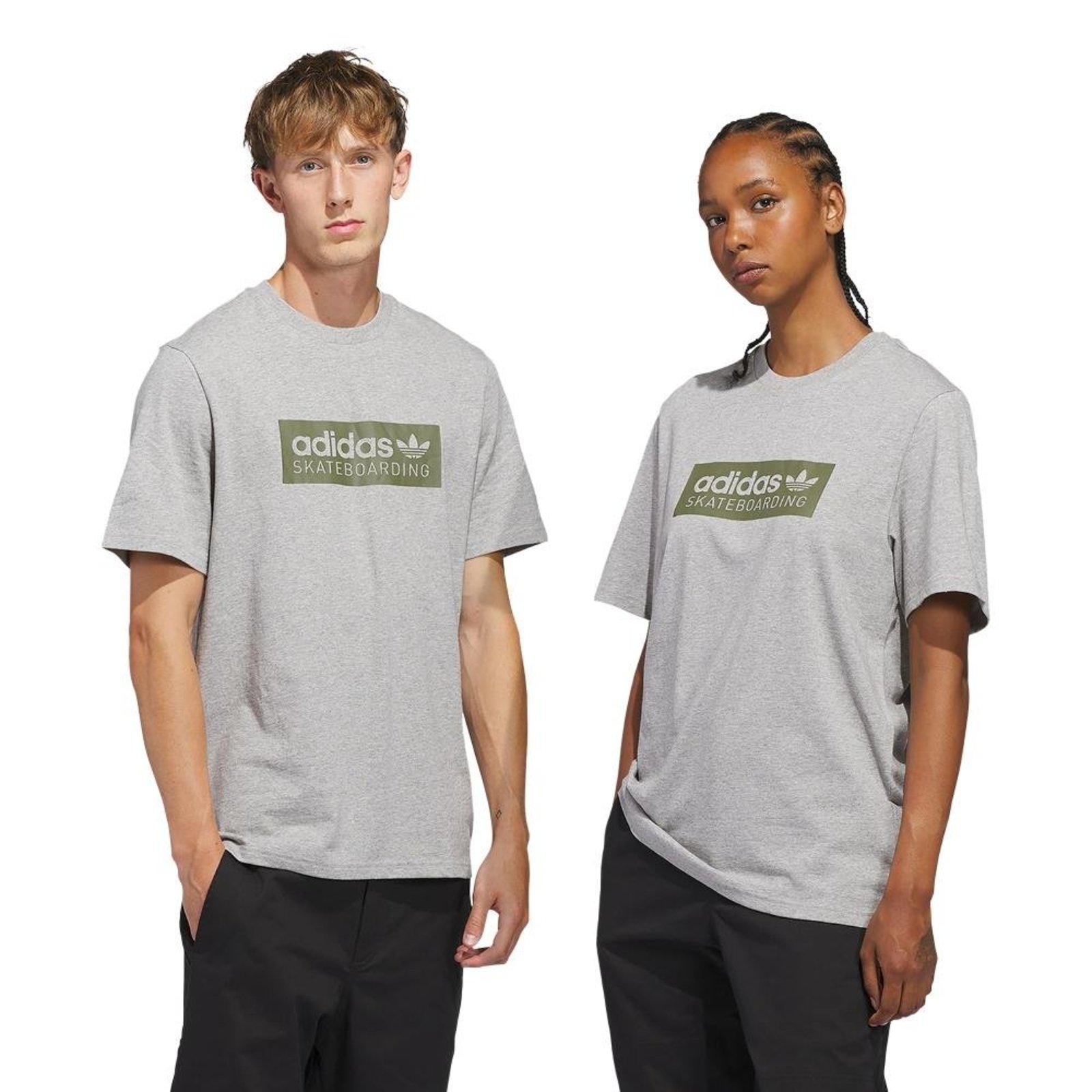 Camiseta Skateboarding Logo adidas Originals Cinza