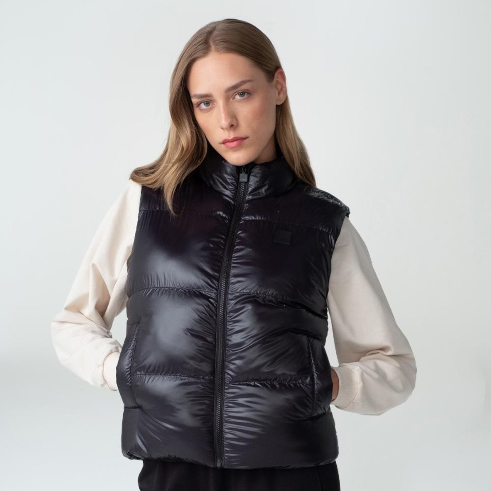 Vista 2 Colete Fila Puffer Feminino incolor Fila incolor