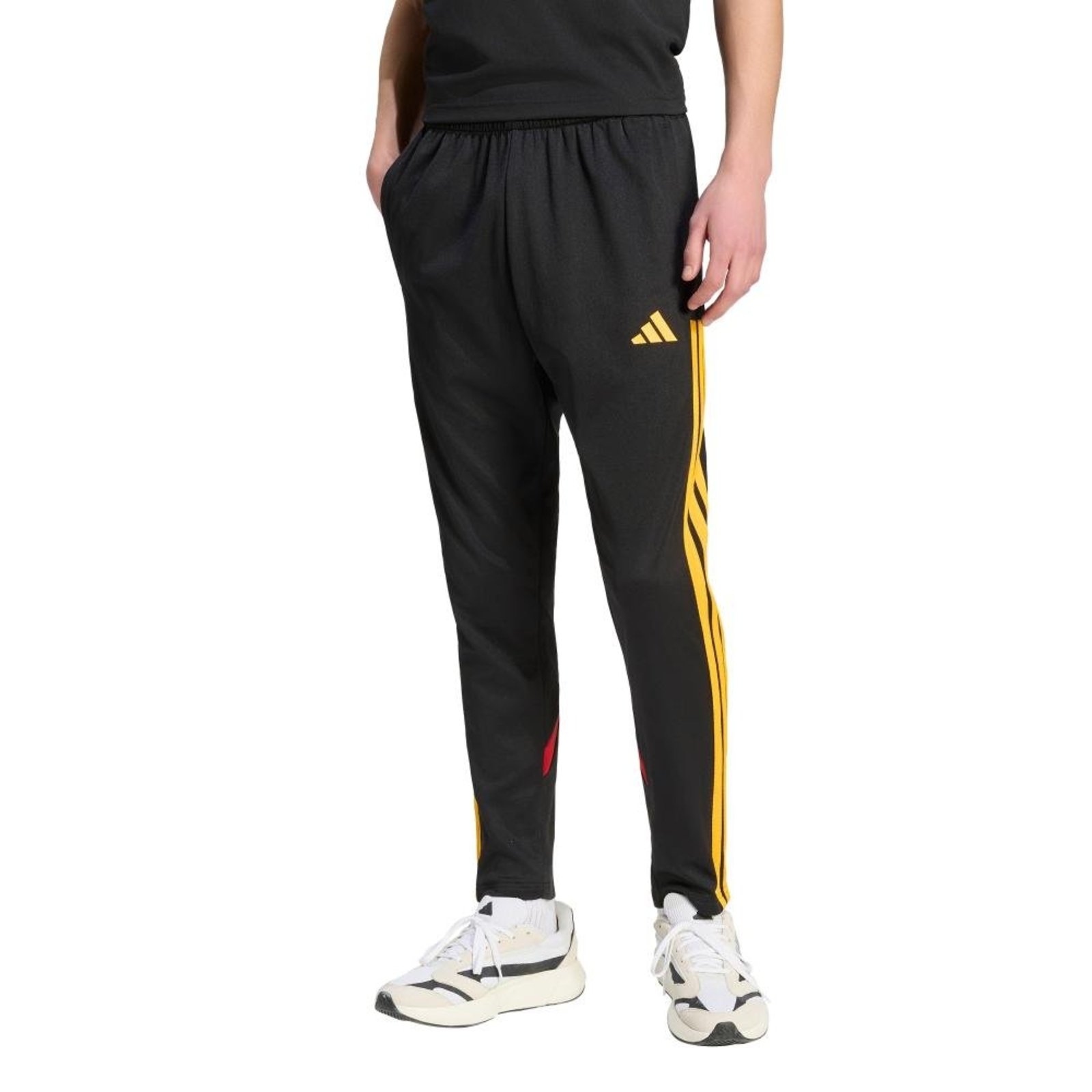 Calça House of Tiro Nations Pack adidas Sportswear Preto