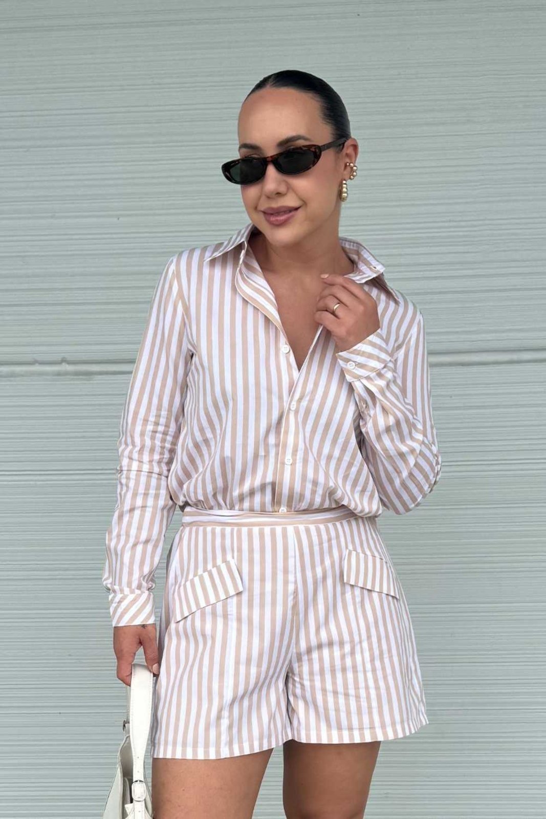 Camisa Vanibele Listrada Nude