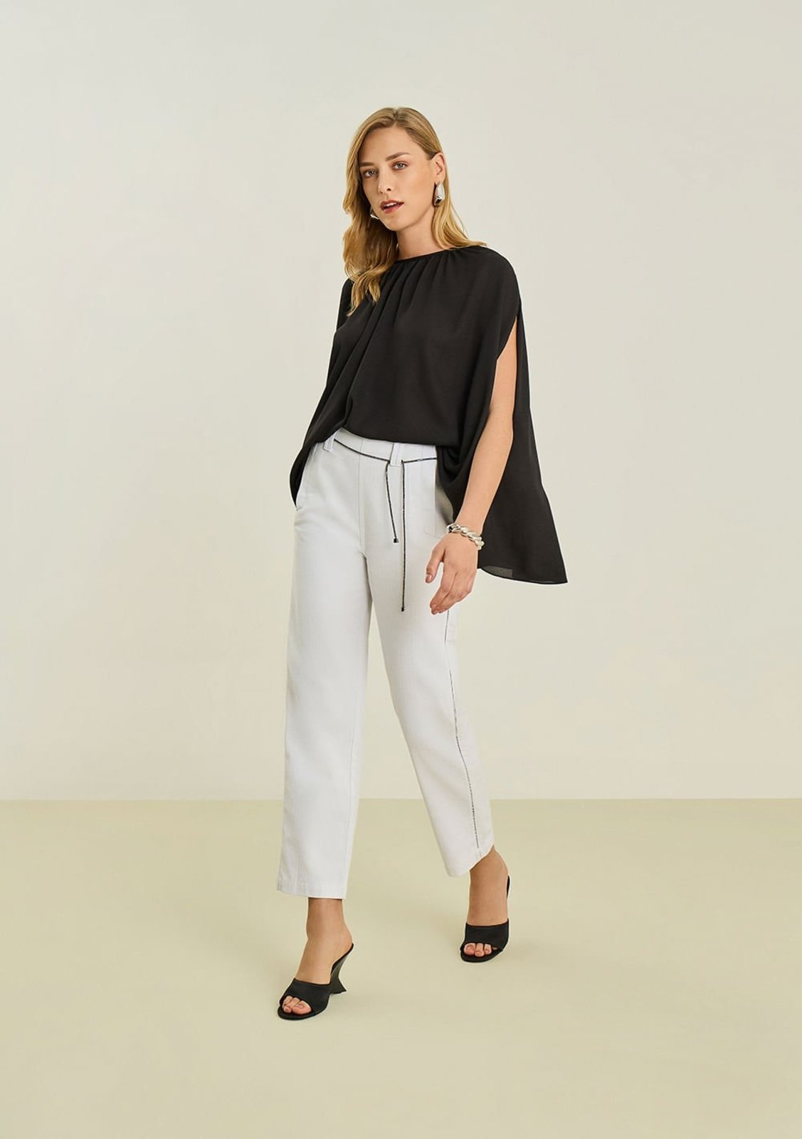 Calça Maria Valentina Reta Alta Branco