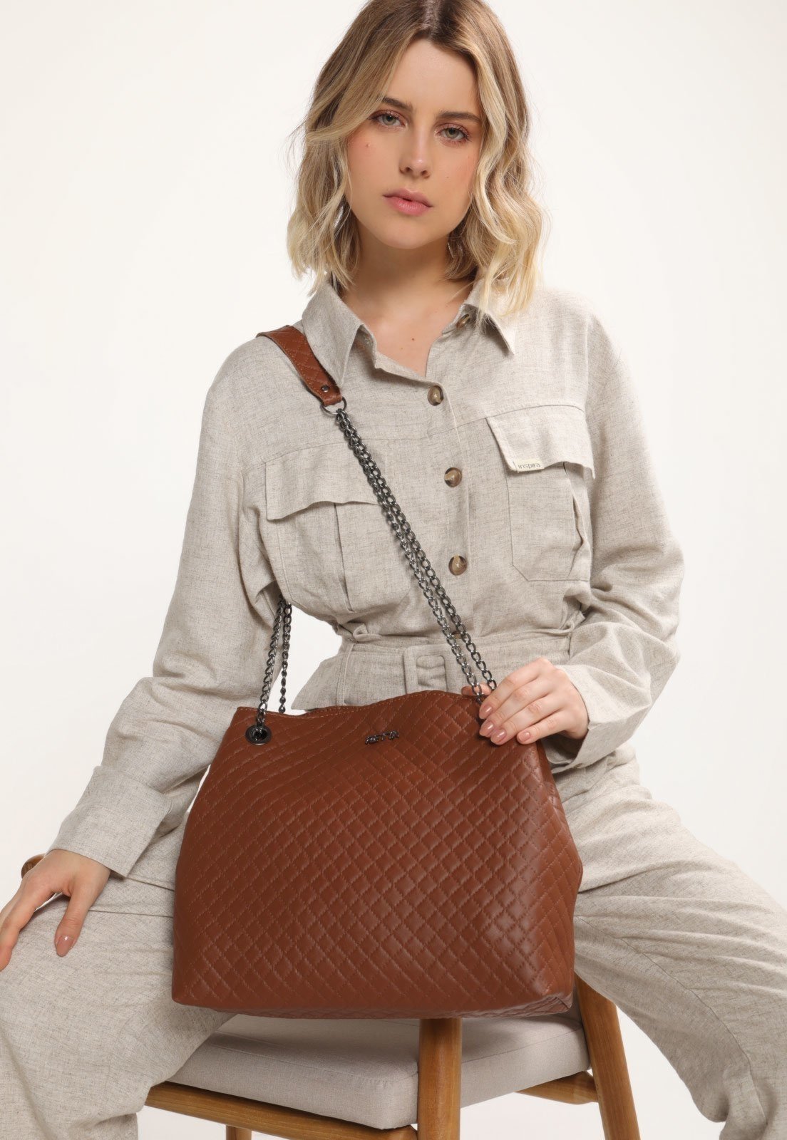 Bolsa Feminina Retta Sacola Matelassê Caramelo