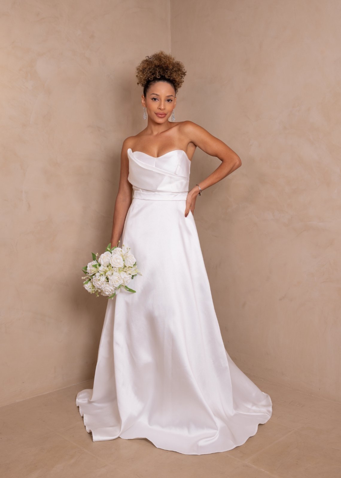Vestido Longo de Noiva Noivado Casamento Civil Tomara que Caia Pimy Branco