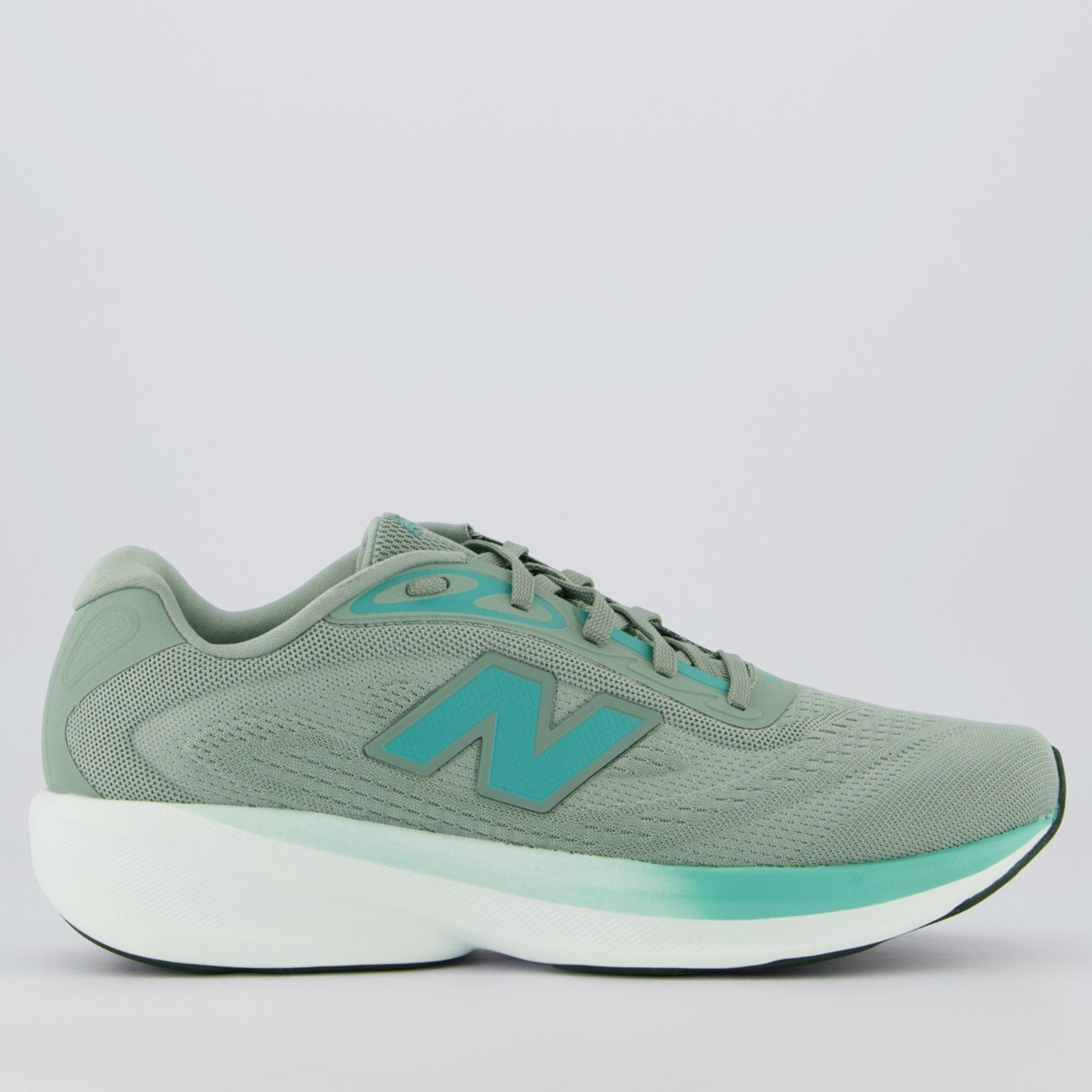 Tênis New Balance Fresh Foam 680 V9 Cinza