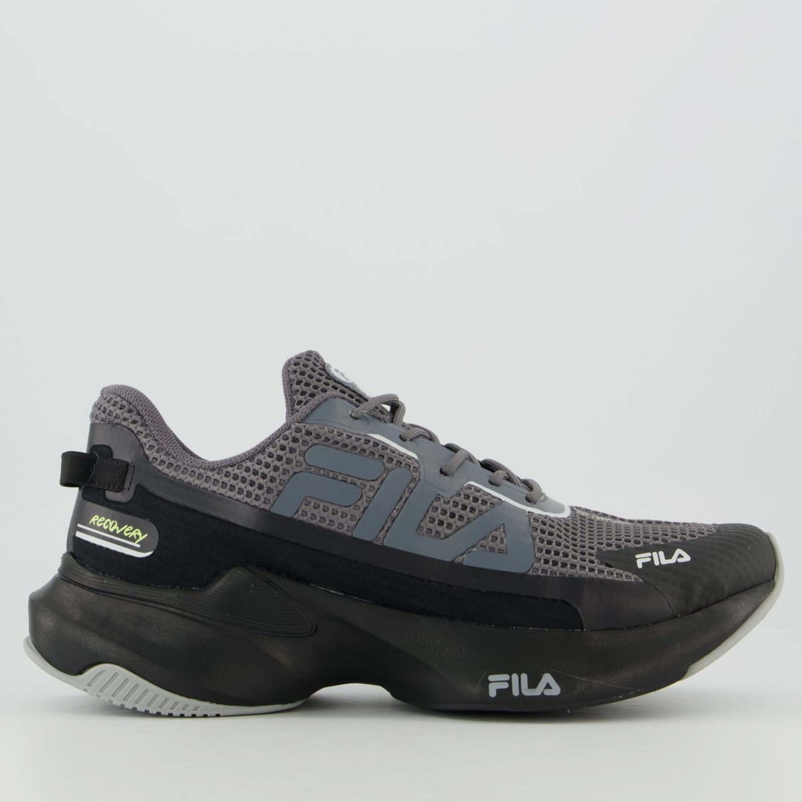 Tênis Fila Recovery Preto e Cinza Escuro