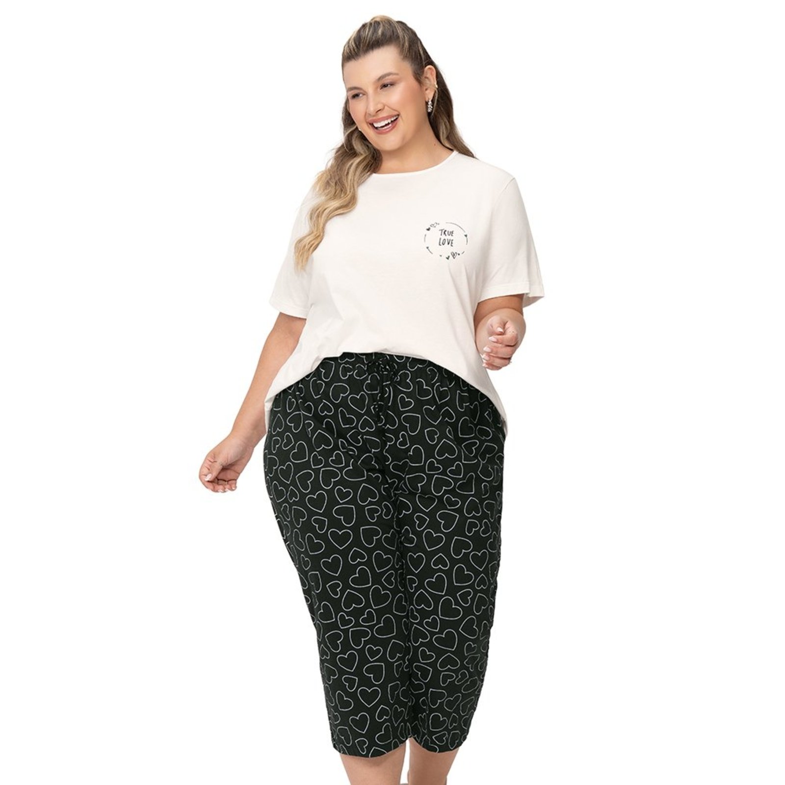 Pijama Feminino Plus Blusa Manga Curta e Calça Capri Preto em Algodão