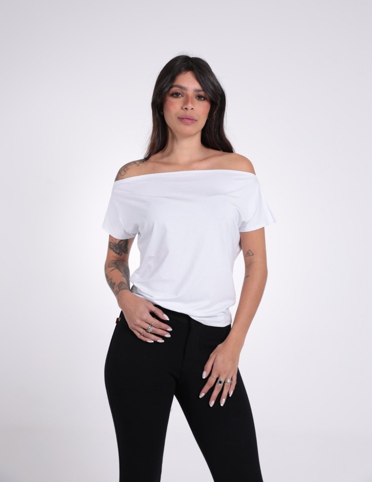 Blusa Feminina Ampla Ombro a Ombro Revanche - BL.FEM.00280
