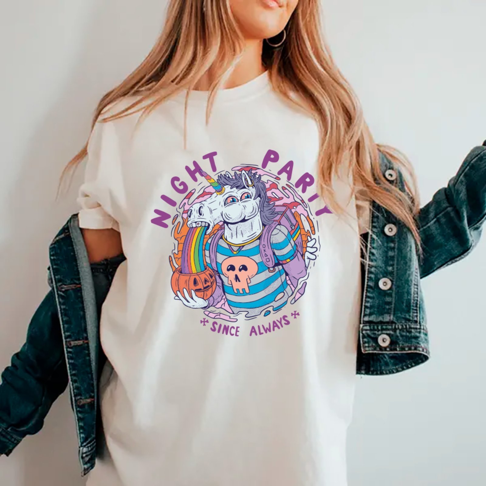 Camiseta Ousy Night Party Oversized Feminina Branco