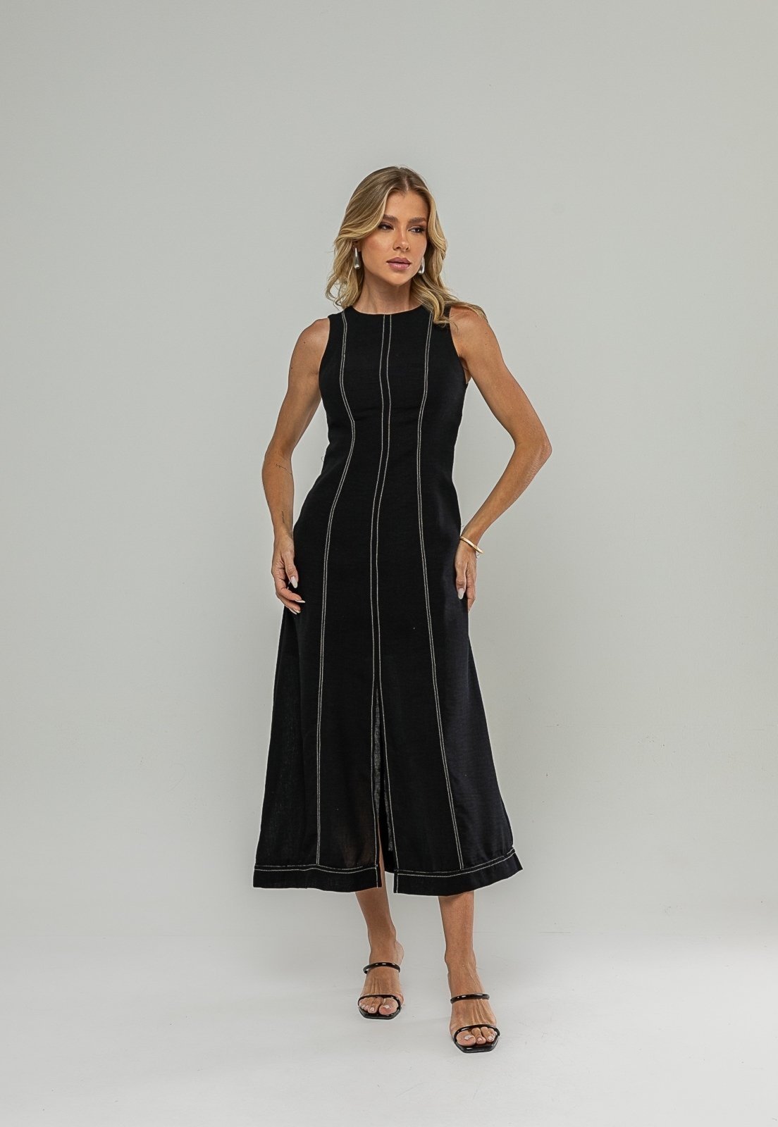 Vestido Midi Com Fenda Frontal E Costura Contrastante Salvatore Preto