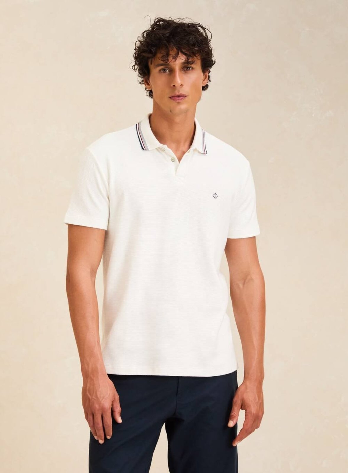 Polo Masculina Muscle em Malha Texturizada Forum Off Shell