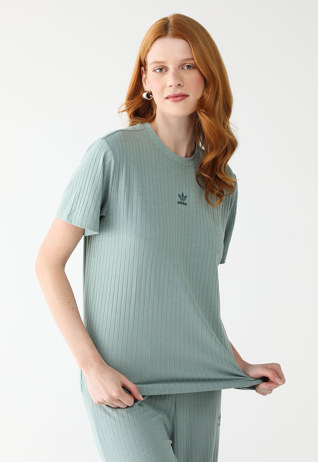 Camiseta Canelada adidas Originals Reta Essentials Verde