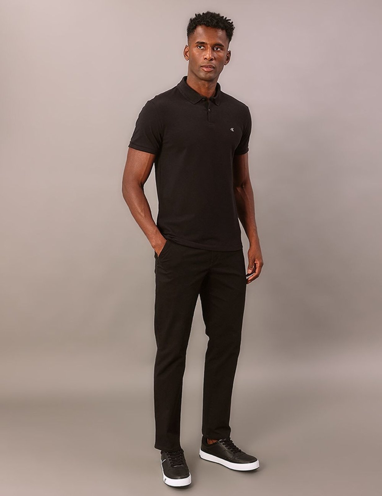 Polo Masculina Logo Bordado Calvin Klein Jeans - Preto Calvin Klein Jeans