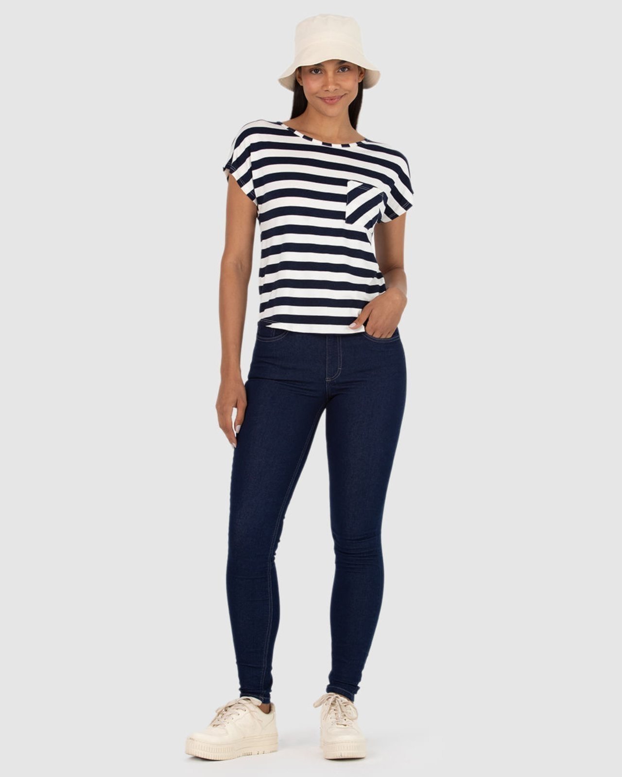 Calça Feminina Skinny Cintura Média Em Flex Jeans