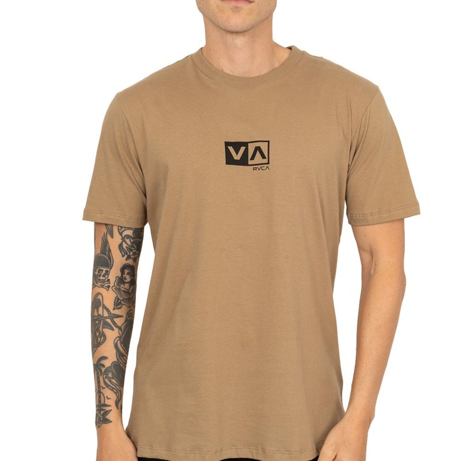 Vista 2 Camiseta RVCA Amini Balance Box SM26 Masculina Caqui Escuro bege caqui RVCA bege caqui