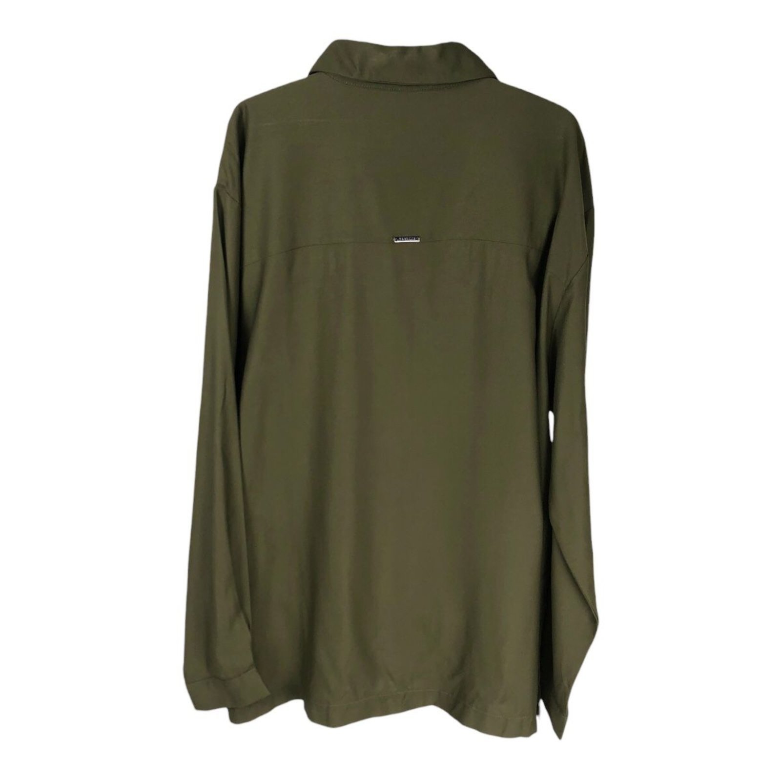 Vista 3 Camisa Oversize Elegância Triton Sap verde Triton verde