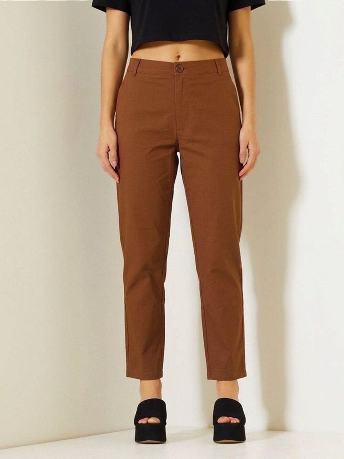 Calça Feminina Alfaiataria com Cintura Média Triton Marrom Tiramisu