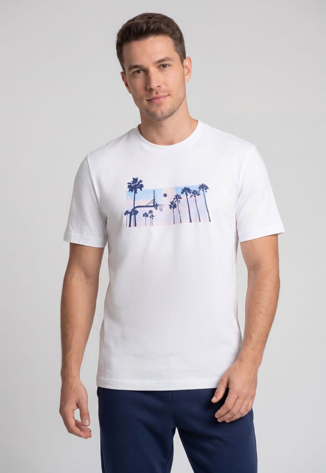 Camiseta Masculina adidas Sportswear Photorl CRT Branca