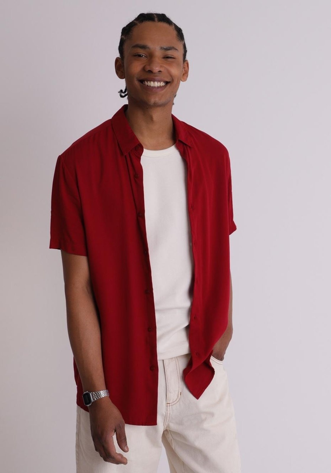Camisa em viscose vermelha