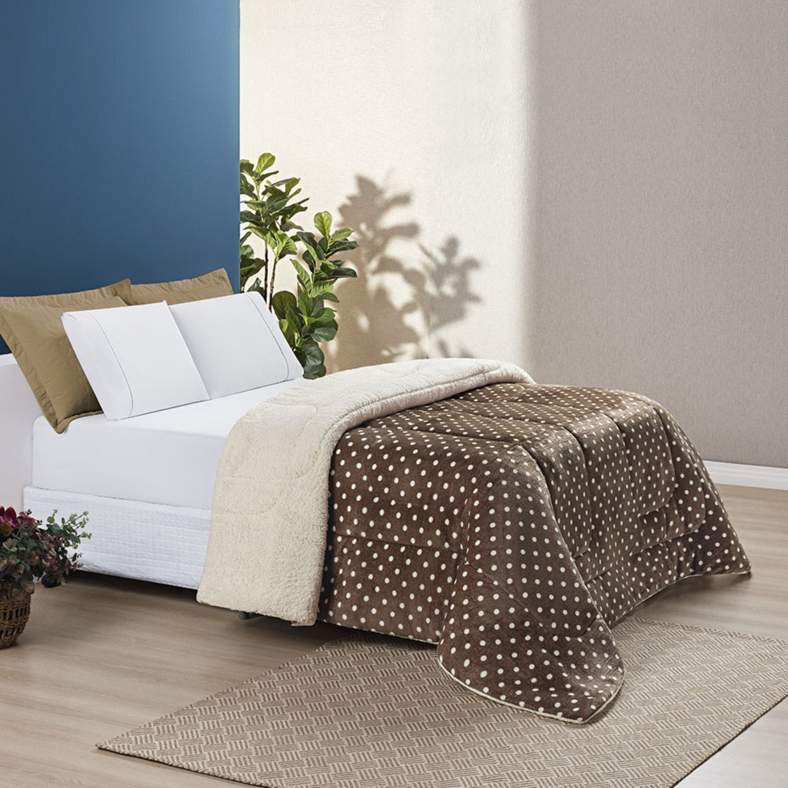 Edredom Coberdrom Romantico Poá Queen Sherpa e Manta Flannel - Cáqui - 100% Poliéster