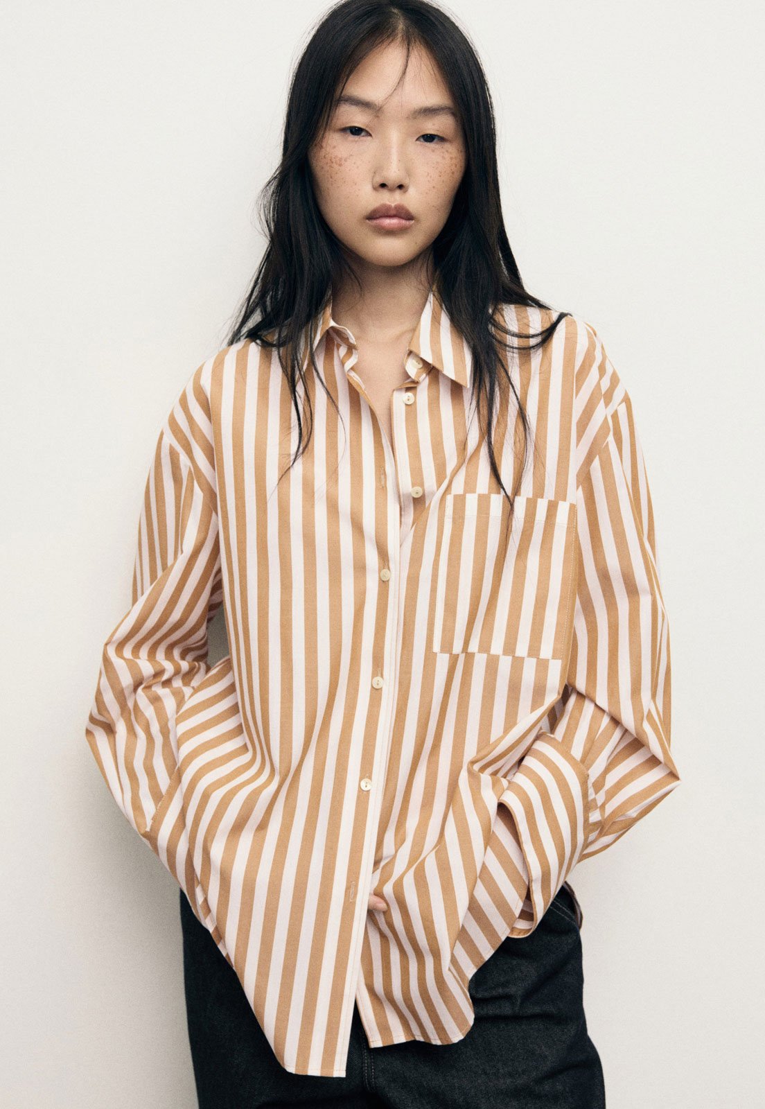 Camisa Feminina Mango Jaguar Listrada Caramelo