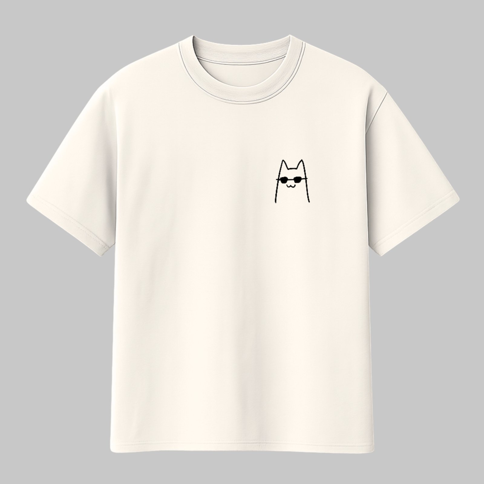 Camiseta Básica Gato Minimalista Óculos Estilo Clean Off White