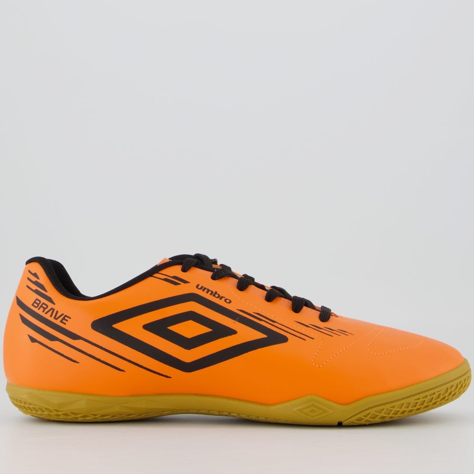 Chuteira Umbro Brave Futsal Laranja e Preta