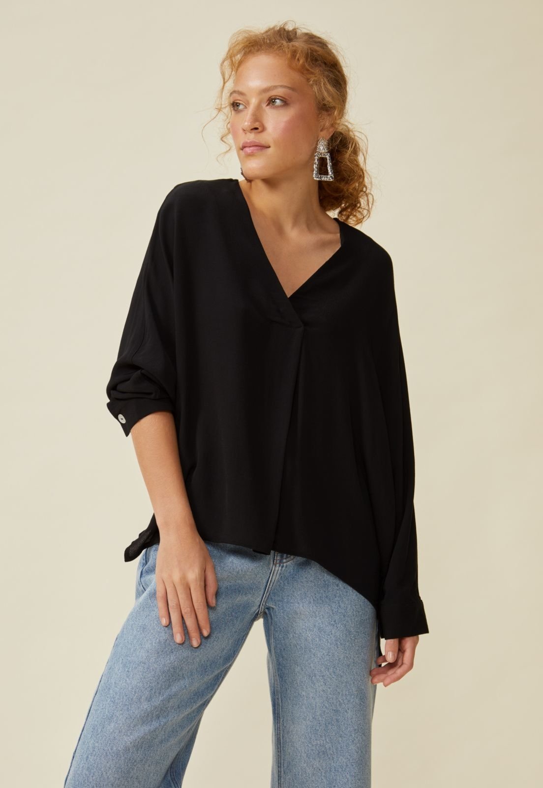 Blusa Gola Polo Manga Longa - PRETO – AMARO