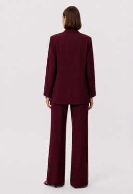 Calça Reta de Viscose - Vinho