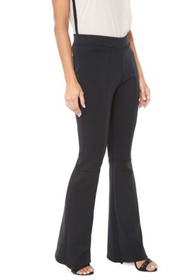 Calça AMBER Flare Recortes Preta é boa?