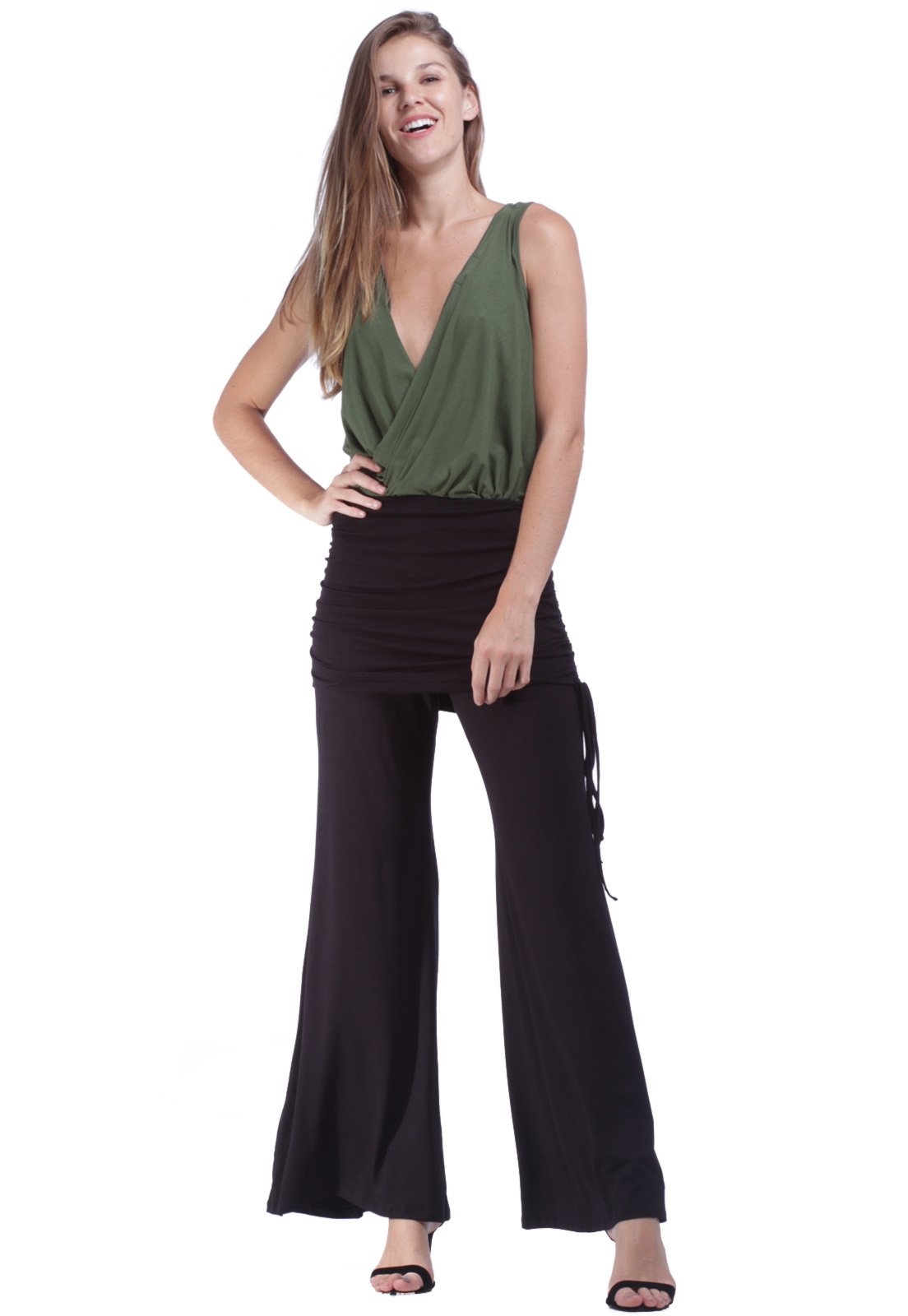calça pantalona tipo saia