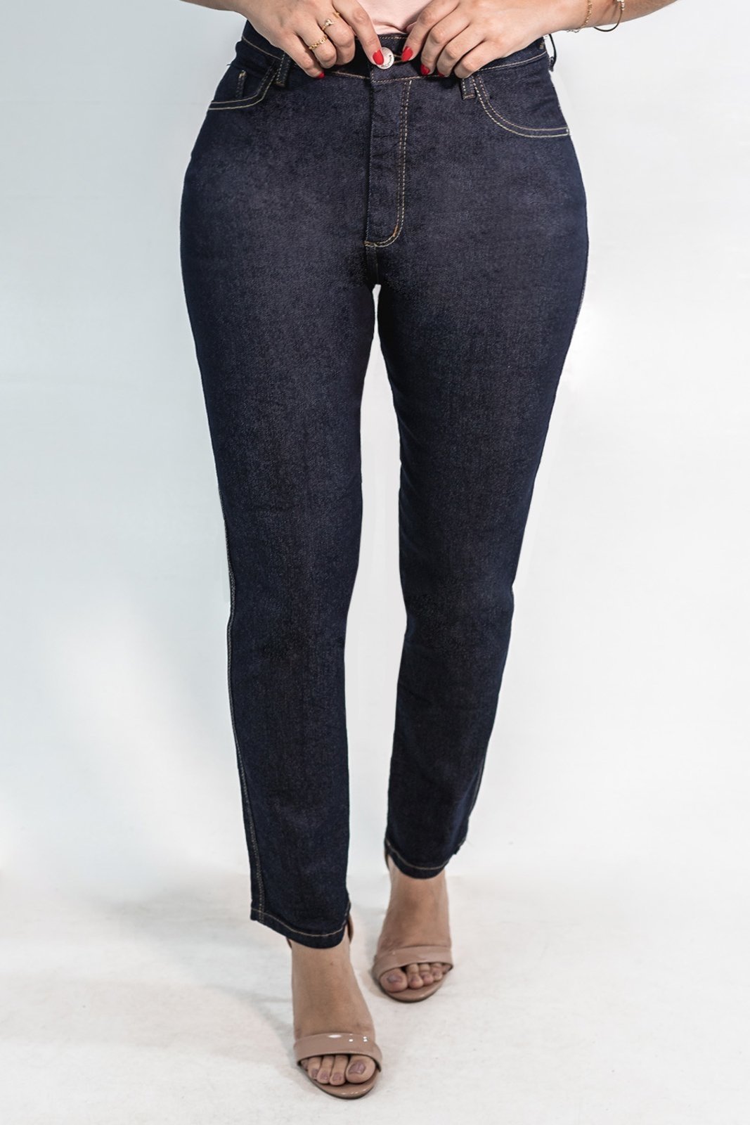 Calça Mom Jeans Escuro Feminina Alta Elastano Anticorpus - Compre