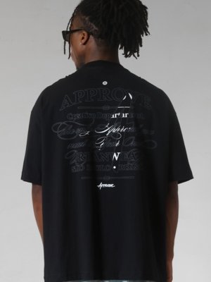 CAMISETA HUGE APPROVE CREATIVE DEPARTAME - PRETO