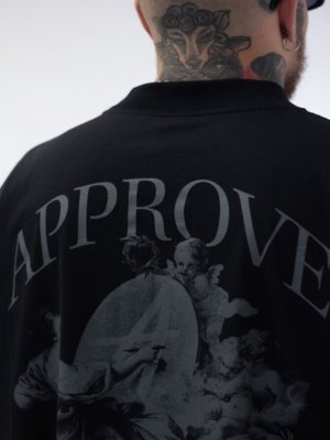 CAMISETA HUGE APPROVE CUPID - PRETO