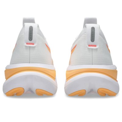 Tênis ASICS GEL Nimbus 28 - Feminino - Branco/Rosa
